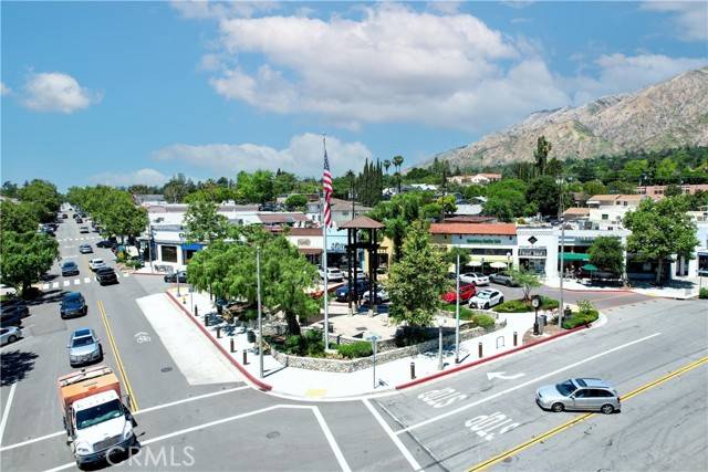 Sierra Madre, CA 91024,17 Kersting Court