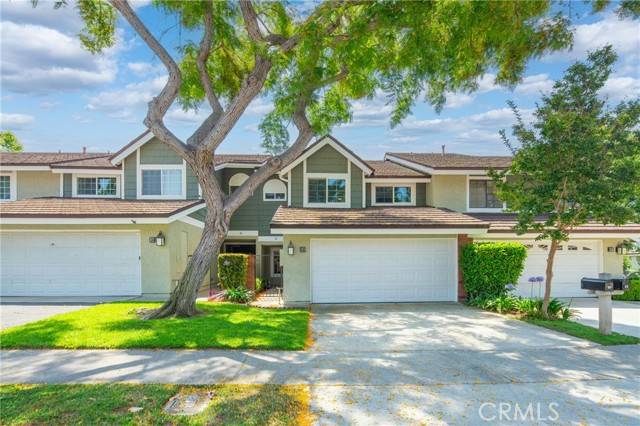 Irvine, CA 92614,35 Havenwood #83