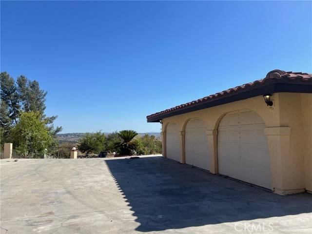 Riverside, CA 92507,2005 Mt Vernon Avenue