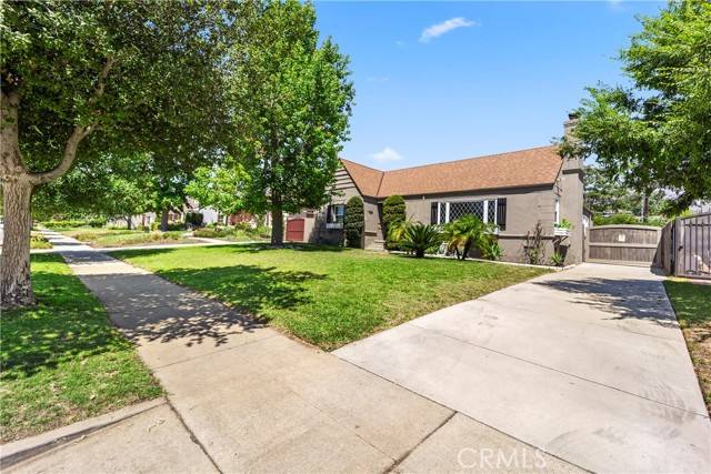 Pasadena, CA 91107,2205 Las Lunas Street