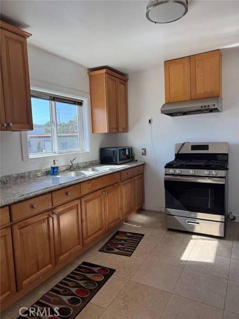 Rosemead, CA 91770,7909 Whitmore Street