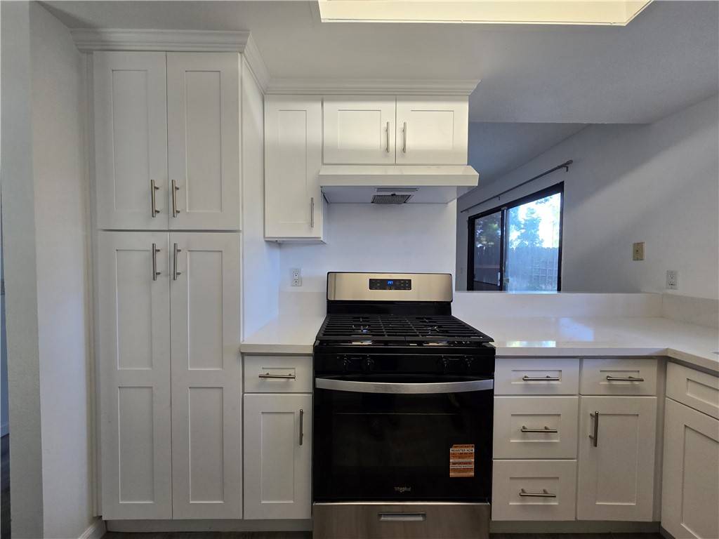 Monrovia, CA 91016,210 E Walnut Avenue #A