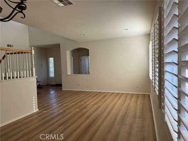 Eastvale, CA 92880,5815 Larry Dean