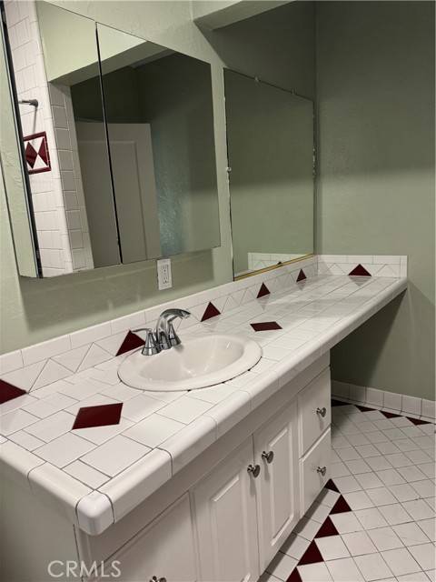 San Leandro, CA 94577,1300 Benedict Drive