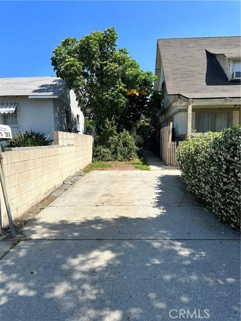 Monrovia, CA 91016,239 E Olive Avenue