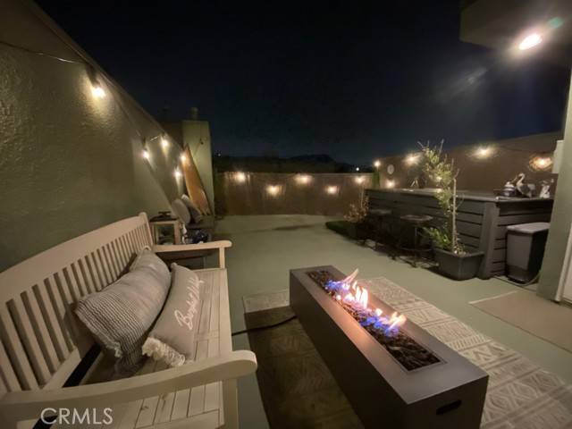 Toluca Lake (los Angeles), CA 91602,10926 Moorpark Street #6