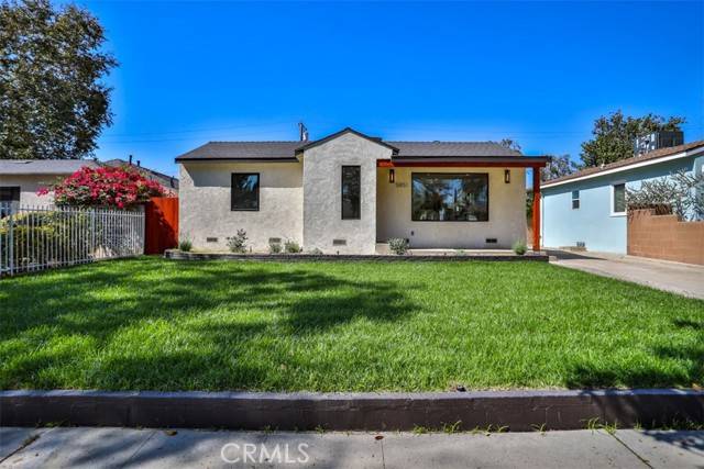 North Hollywood (los Angeles), CA 91601,5851 Riverton Avenue