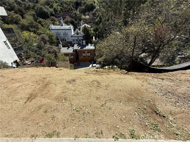 Hollywood (los Angeles), CA 90046,8583 Lookout Mountain Avenue