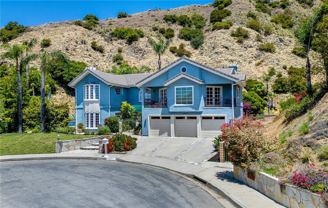 Burbank, CA 91504,2934 Remy