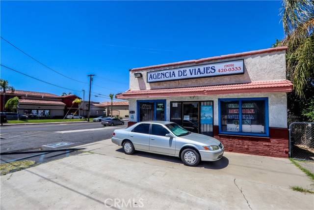 Colton, CA 92324,1211 N Mount Vernon Avenue