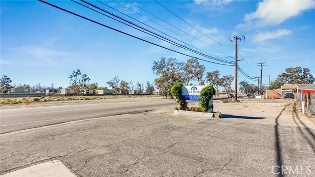 Fontana, CA 92335,16072 Arrow Boulevard