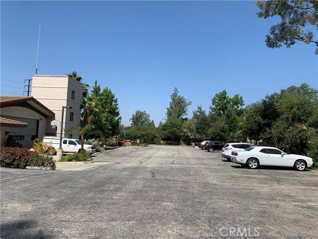 Claremont, CA 91711,431 W Baseline Road
