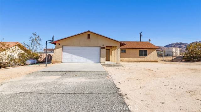 Twentynine Palms, CA 92277,7121 Quail Spring Avenue