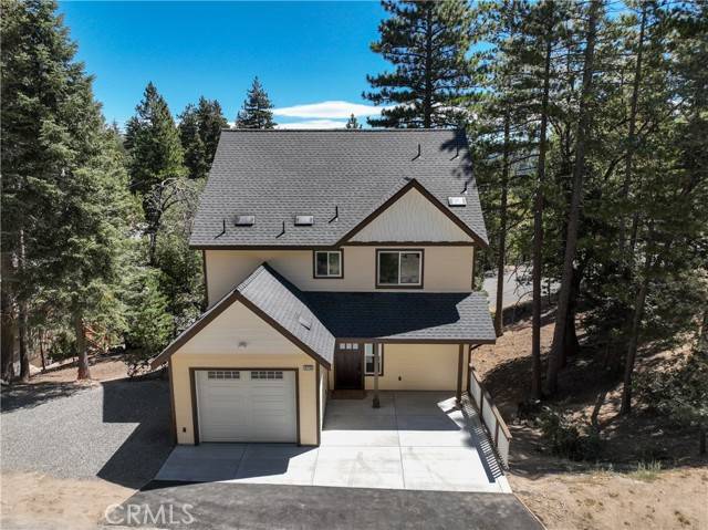 Lake Arrowhead, CA 92391,370 Auburn Drive