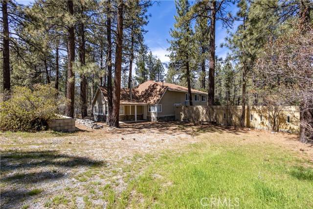 Wrightwood, CA 92397,1432 Oriole Road