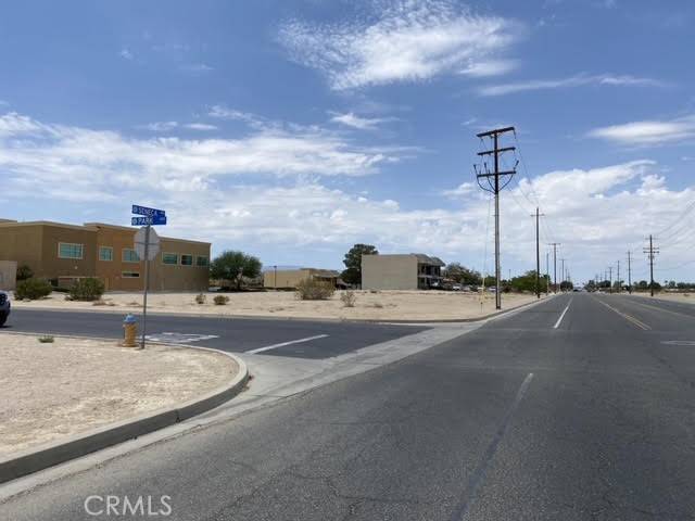 Victorville, CA 92395,0 Seneca