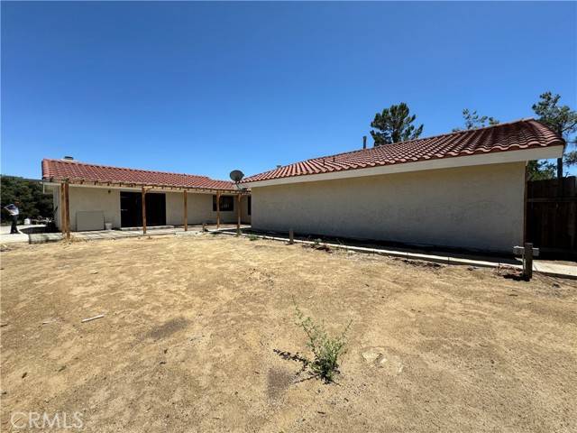 Anza, CA 92539,60627 Tamatea Road