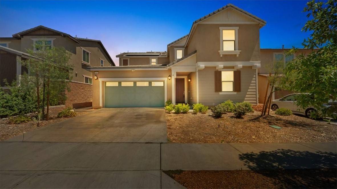 Fontana, CA 92336,5345 Blue Ridge Way