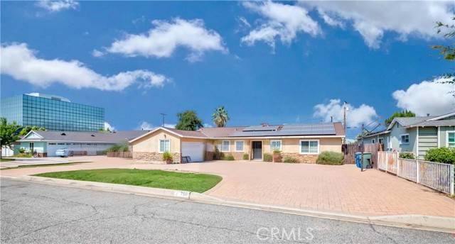 Covina, CA 91723,759 S Briargate Lane