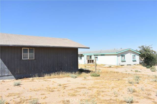 Hinkley, CA 92347,21818 Pioneer Road