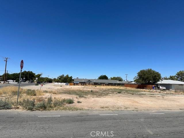 Apple Valley, CA 92307,0 Kiowa Road