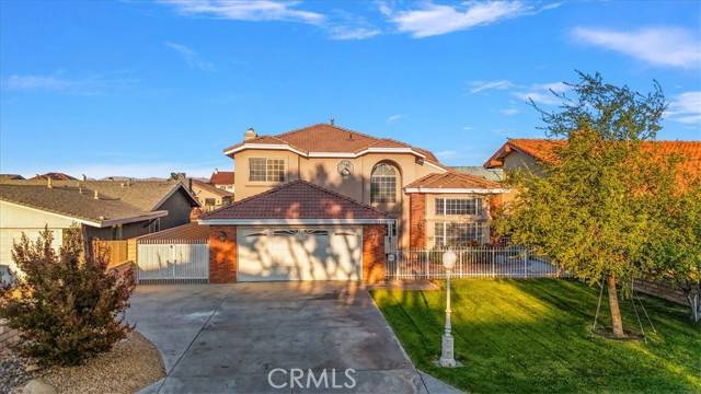 Victorville, CA 92395,13715 White Sail Drive