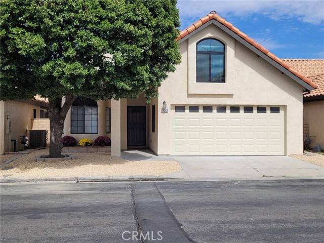 Apple Valley, CA 92308,19242 Palm Way