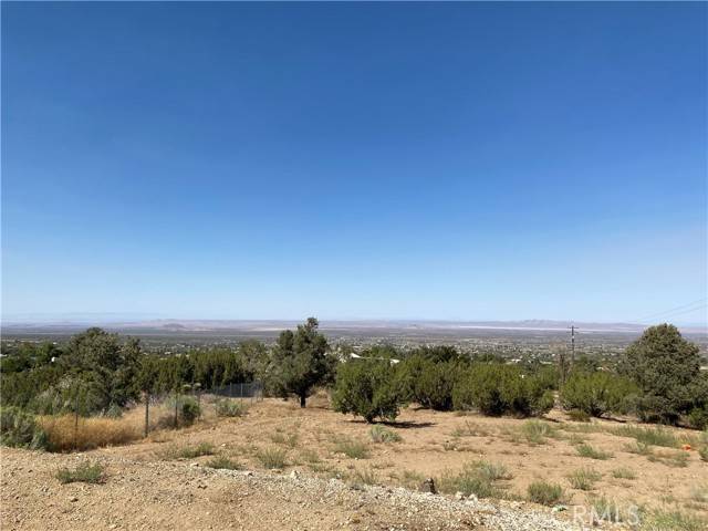 Pinon Hills, CA 92372,9050 Ponderosa Road