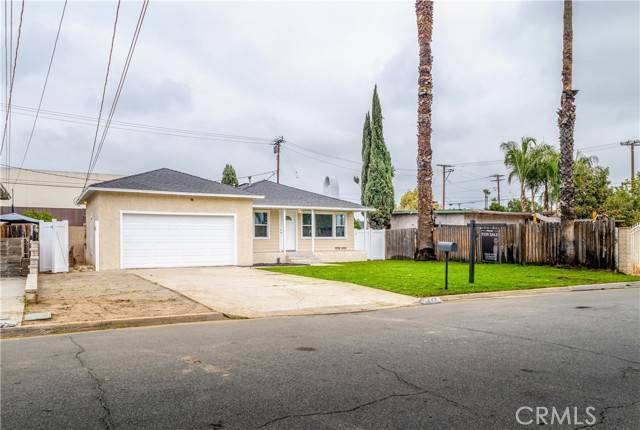 Rialto, CA 92376,442 E Elm Court