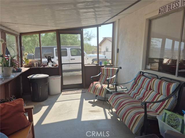 Joshua Tree, CA 92252,63737 Gibson Road