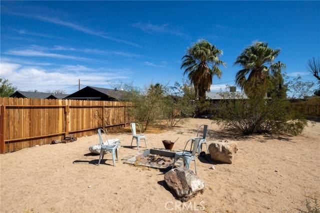 Joshua Tree, CA 92252,6443 Valley View Street