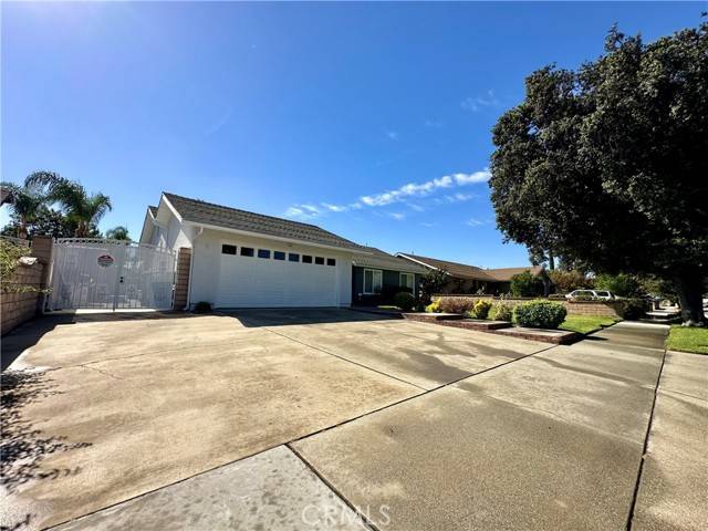 Ontario, CA 91761,940 E Oak Hill Street