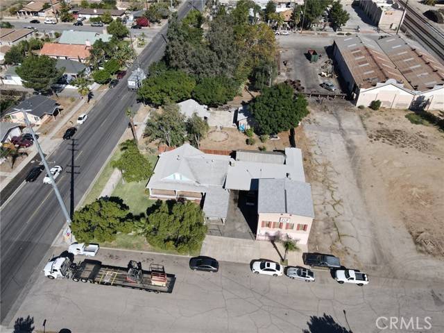 Colton, CA 92324,385 W F Street