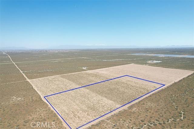 Adelanto, CA 92301,6 Mojave Dr.