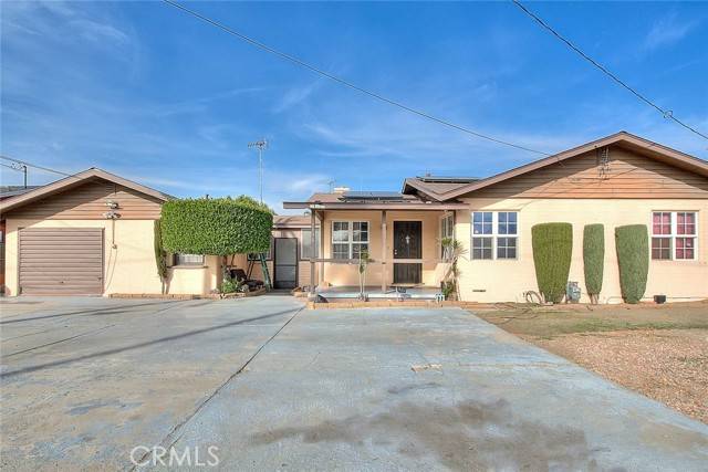 Fontana, CA 92336,17196 Barbee Street