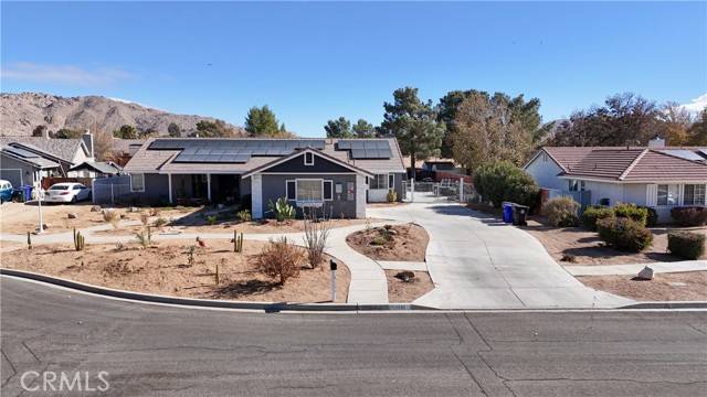 Apple Valley, CA 92307,16395 Cuyama Way