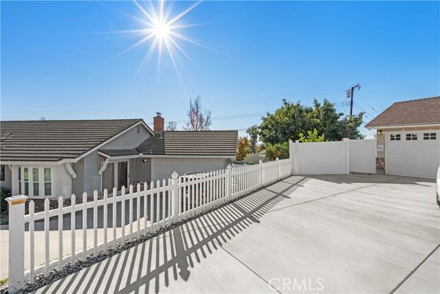 Glendora, CA 91741,626 W Comstock Avenue #B