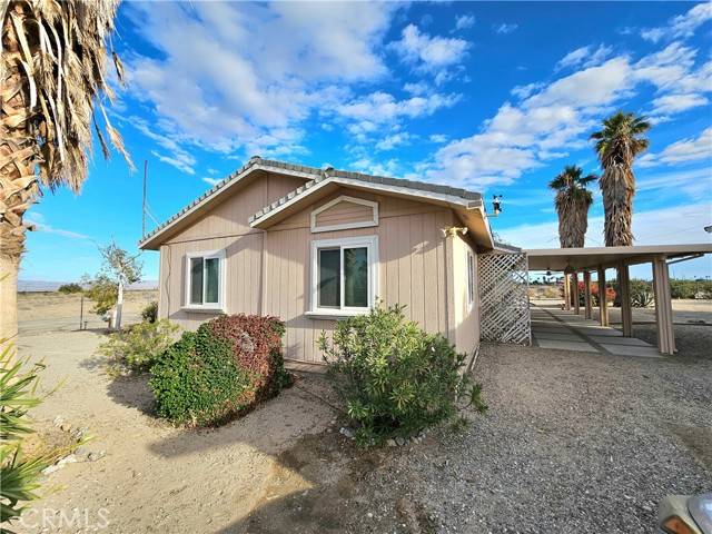 Thermal, CA 92274,3008 Brent Court