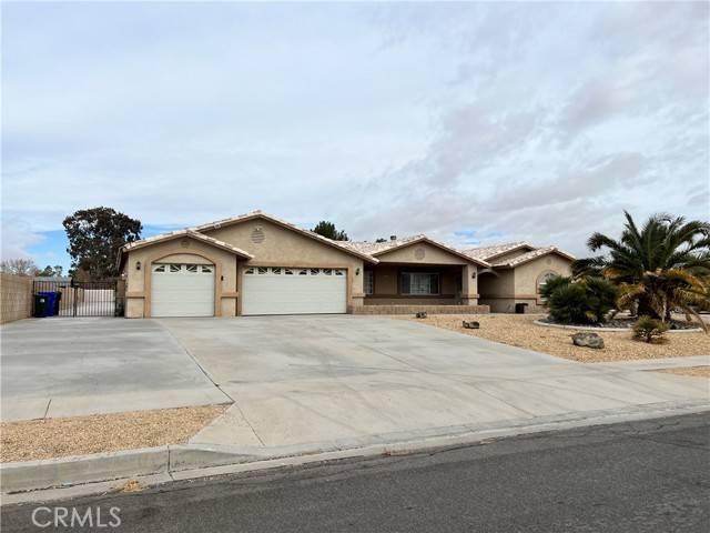 Apple Valley, CA 92307,20402 Konnarock Road