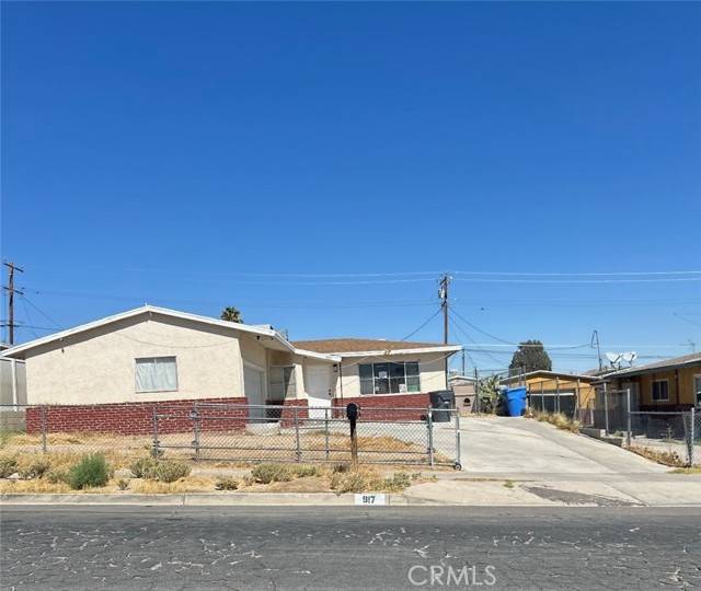 Barstow, CA 92311,917 E Virginia Way