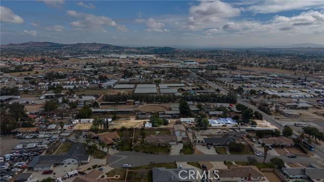 Jurupa Valley, CA 92509,9931 Union Street