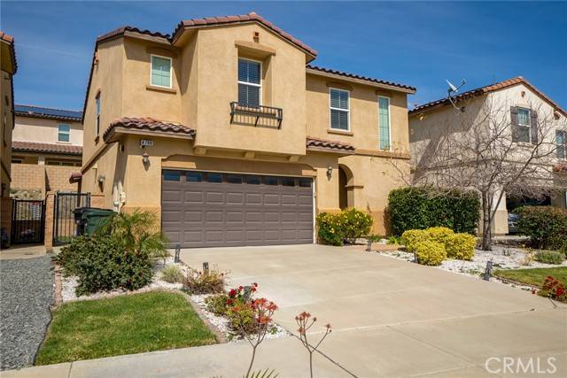 Fontana, CA 92336,4788 Condor Avenue