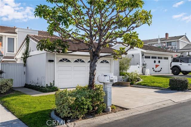 Dana Point, CA 92629,33922 Manta Court