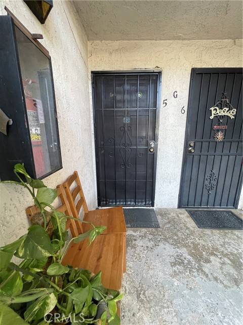 Diamond Bar, CA 91765,23647 Golden Springs Dr #G5