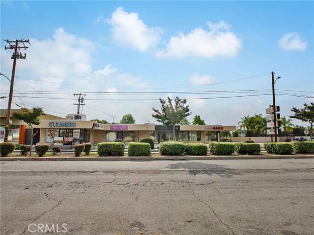 West Covina, CA 91791,610 N Azusa Avenue