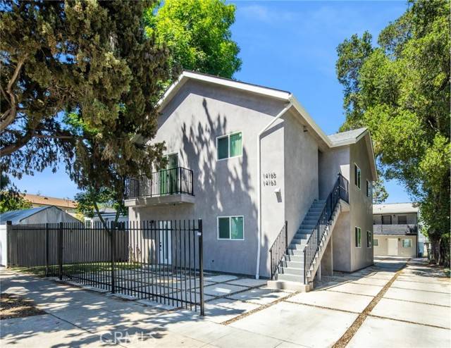 Van Nuys (los Angeles), CA 91401,14161 Friar Street