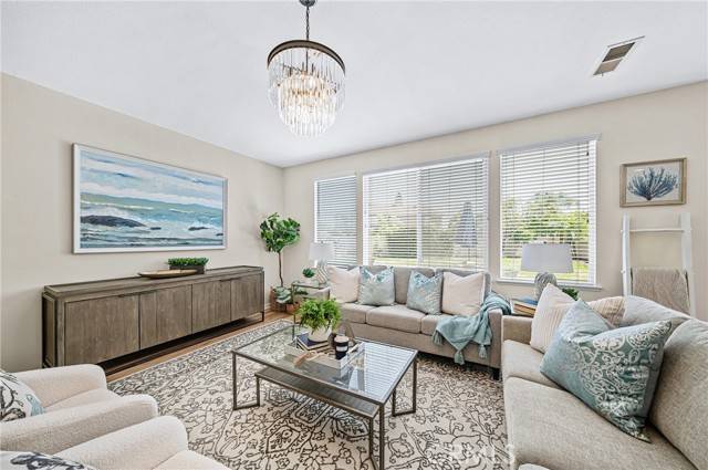 Eastvale, CA 92880,6678 French Trotter Drive