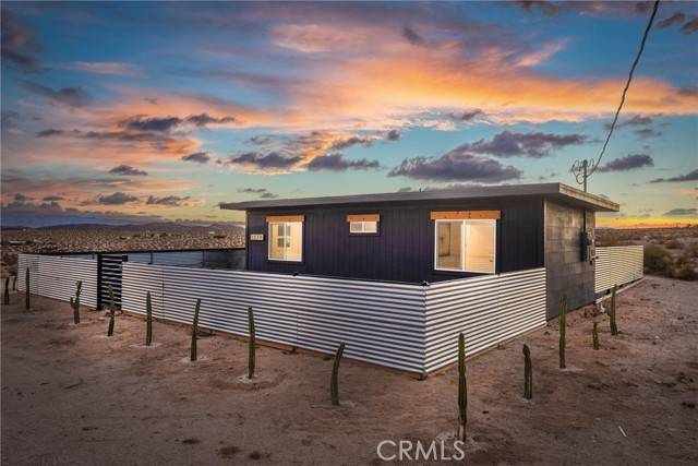 Twentynine Palms, CA 92277,1530 Applegate Way