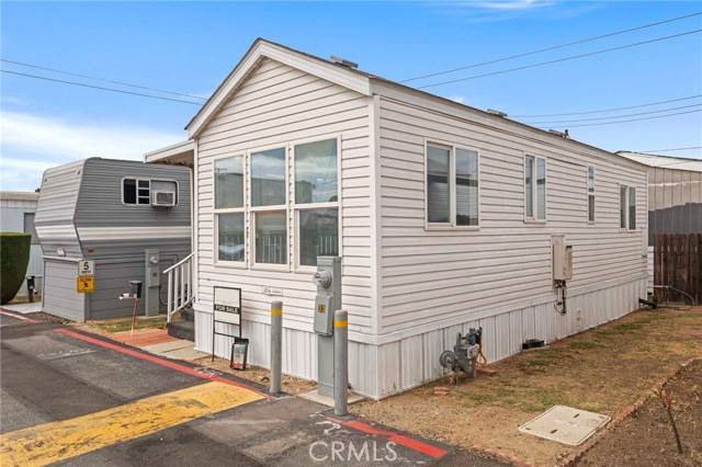 Covina, CA 91724,19548 Cypress Street #33