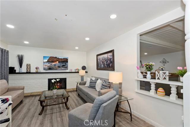 Rialto, CA 92376,211 E Lurelane Street
